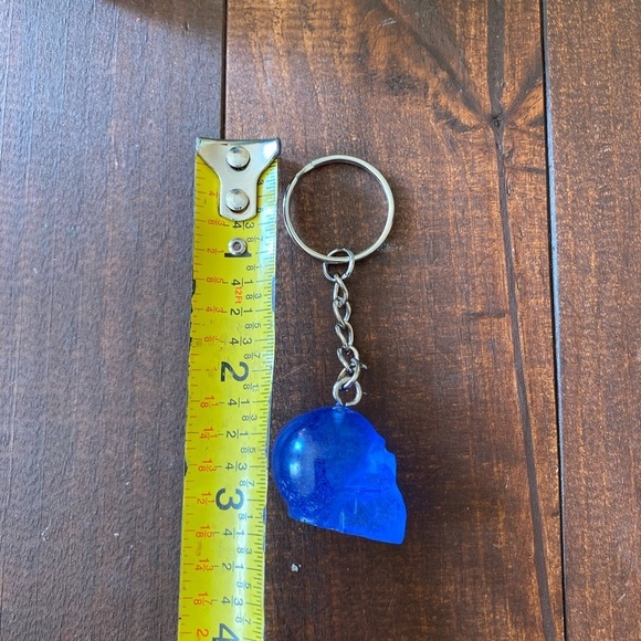 Handmade Resin Brilliant Blue Skull 3” Keychain Gothic Backpack Bag Charm NEW - Picture 7 of 8